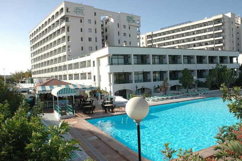 Aparthotel Park 2*